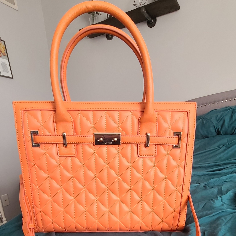 nine west purse